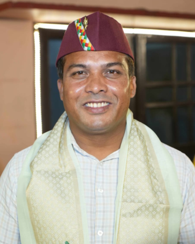 उत्तराखंड में मंत्रियों के ठाठ, सरकारी खजाने की खुली लूट_जनता बेहाल : हेमंत साहू।