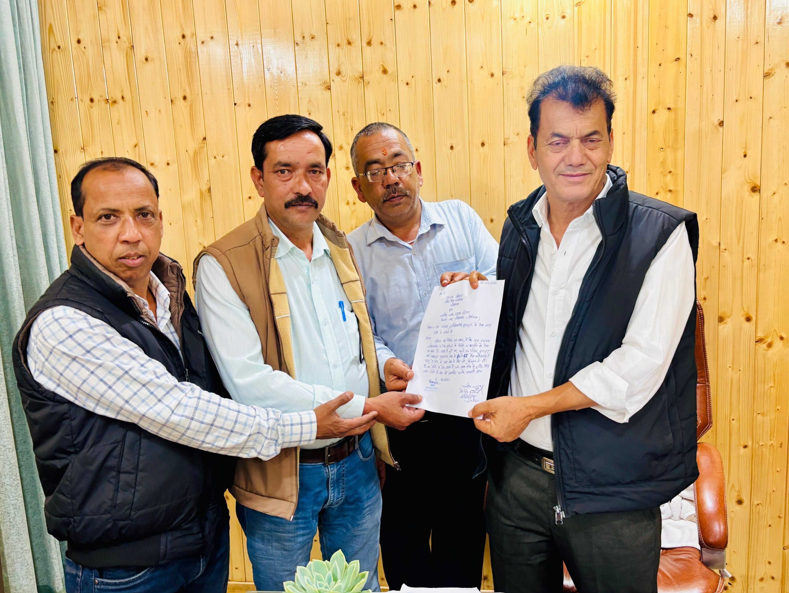 भीमताल:  दो महीने से नहीं आई गैस क्षेत्र में जबरदस्त किल्लत,,,,,!