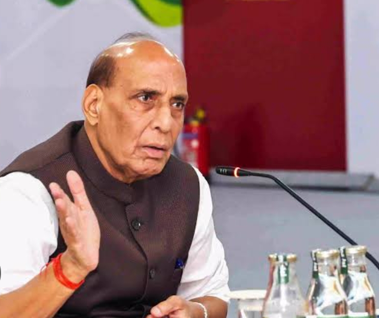 केरल: पाकिस्तान द्वारा कोई भी गलत हरकत करने पर, भारत की प्रतिक्रिया निर्णायक होगी,,,,,,,,, राजनाथ सिंह।